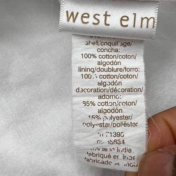 West Elm White Flower 20 x 20 Pillow Cover - Pillow 2 of 2 - Picture 5 of 9